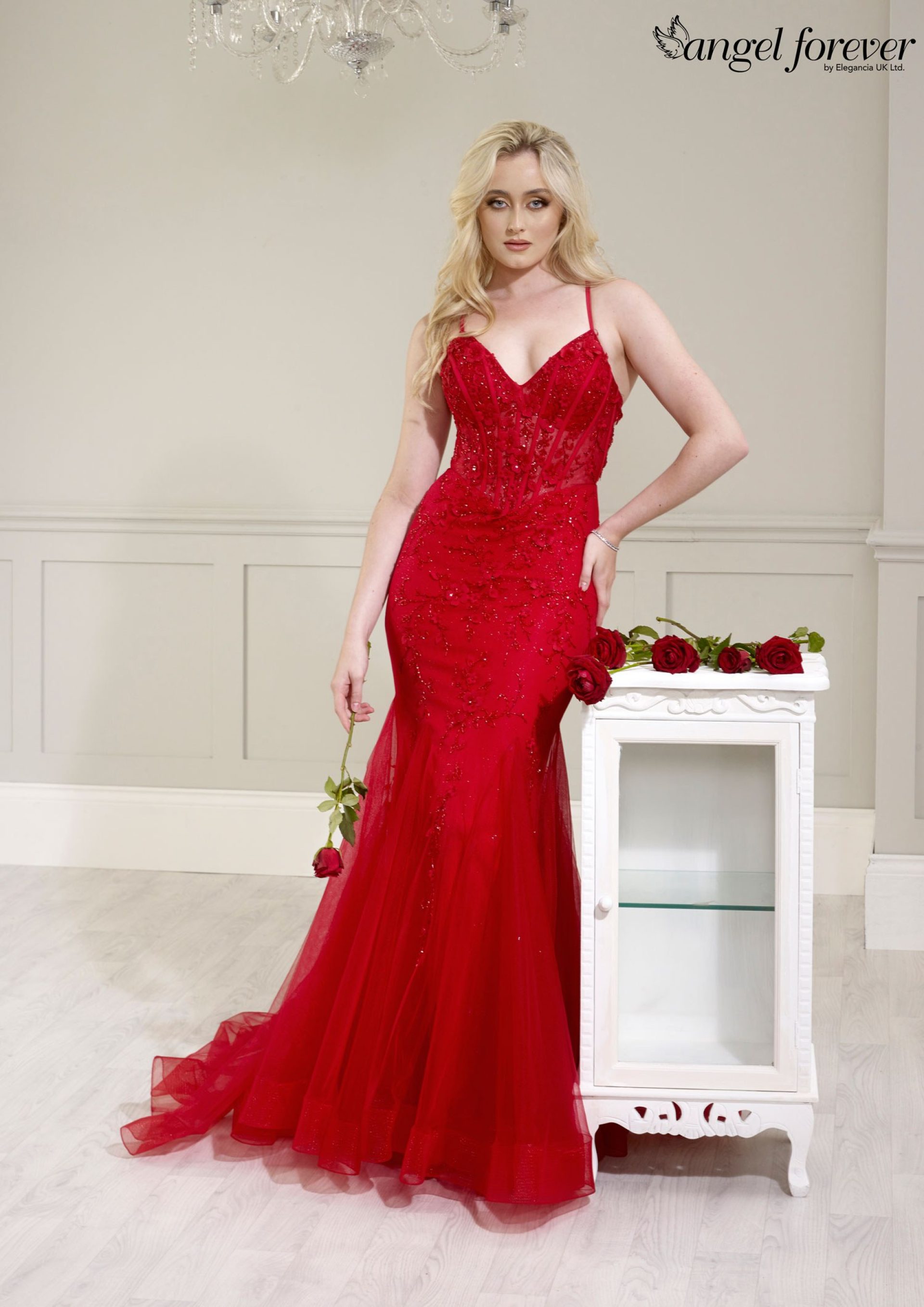Jomferry Red Elegance Unveil Your Allure 